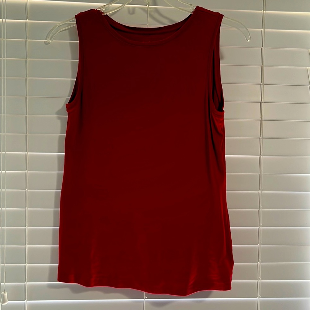 Croft and Barrow classic tank - red